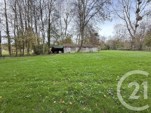 maison à vendre - 7 pièces - 229.37 m2 - GRANDJEAN - 17 - POITOU-CHARENTES - Century 21 Agence De L'Europe