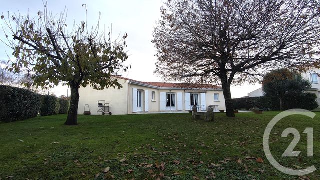 maison à vendre - 4 pièces - 104.32 m2 - VARZAY - 17 - POITOU-CHARENTES - Century 21 Agence De L'Europe