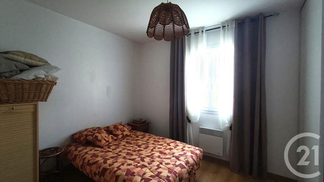 maison à vendre - 4 pièces - 104.32 m2 - VARZAY - 17 - POITOU-CHARENTES - Century 21 Agence De L'Europe