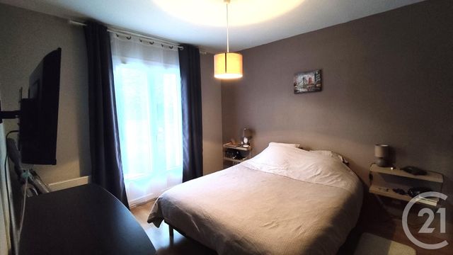 maison à vendre - 4 pièces - 104.32 m2 - VARZAY - 17 - POITOU-CHARENTES - Century 21 Agence De L'Europe