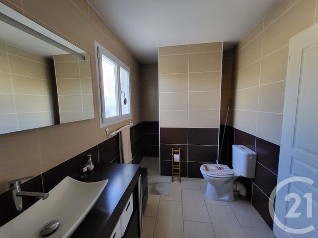 maison à vendre - 5 pièces - 151.0 m2 - MEURSAC - 17 - POITOU-CHARENTES - Century 21 Agence De L'Europe