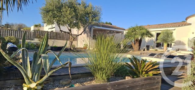 maison à vendre - 5 pièces - 151.0 m2 - MEURSAC - 17 - POITOU-CHARENTES - Century 21 Agence De L'Europe