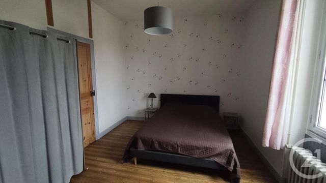 maison à vendre - 4 pièces - 81.18 m2 - SAINTES - 17 - POITOU-CHARENTES - Century 21 Agence De L'Europe