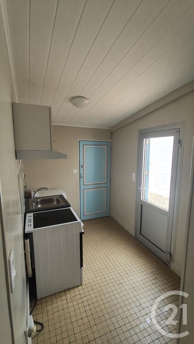 maison à vendre - 4 pièces - 81.18 m2 - SAINTES - 17 - POITOU-CHARENTES - Century 21 Agence De L'Europe