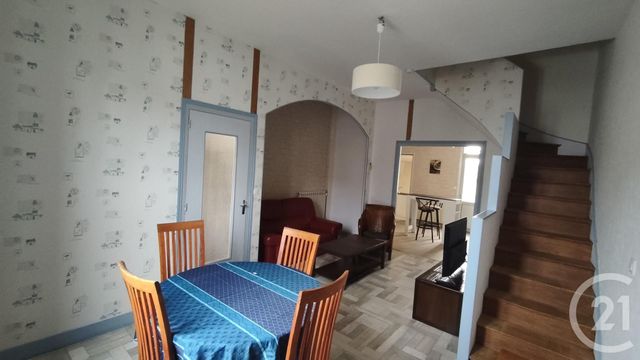 maison à vendre - 4 pièces - 81.18 m2 - SAINTES - 17 - POITOU-CHARENTES - Century 21 Agence De L'Europe