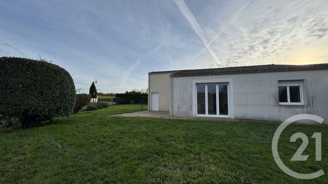 maison à vendre - 3 pièces - 77.59 m2 - FONTCOUVERTE - 17 - POITOU-CHARENTES - Century 21 Agence De L'Europe
