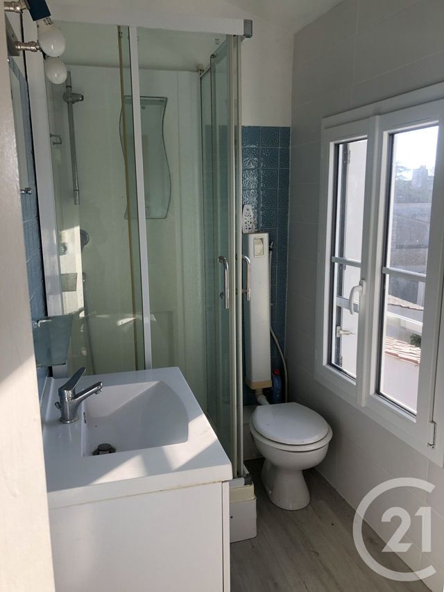 immeuble à vendre - 217.0 m2 - 17 - POITOU-CHARENTES - Century 21 Agence De L'Europe