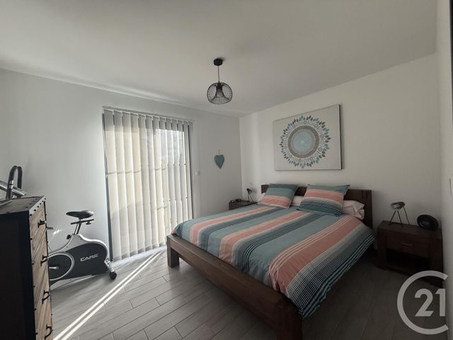 maison à vendre - 4 pièces - 119.46 m2 - SAINTES - 17 - POITOU-CHARENTES - Century 21 Agence De L'Europe