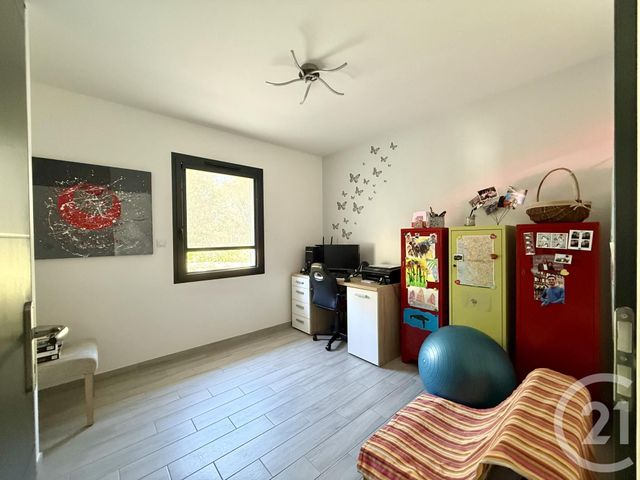 maison à vendre - 4 pièces - 119.46 m2 - SAINTES - 17 - POITOU-CHARENTES - Century 21 Agence De L'Europe