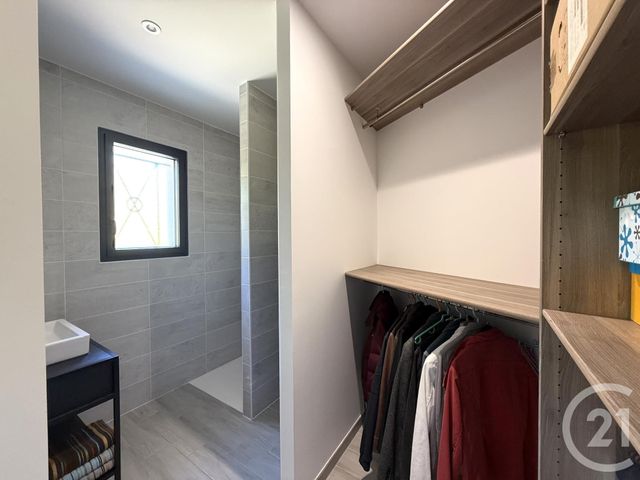 maison à vendre - 4 pièces - 119.46 m2 - SAINTES - 17 - POITOU-CHARENTES - Century 21 Agence De L'Europe