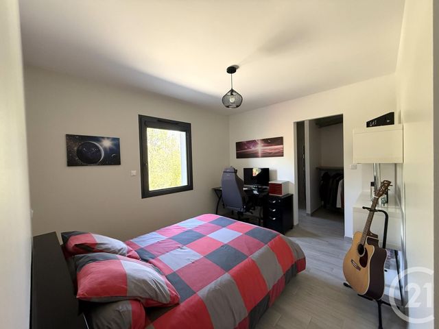 maison à vendre - 4 pièces - 119.46 m2 - SAINTES - 17 - POITOU-CHARENTES - Century 21 Agence De L'Europe