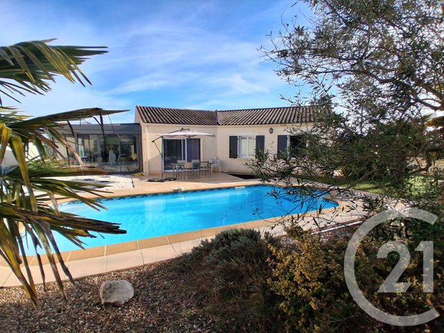 maison à vendre - 7 pièces - 150.78 m2 - CHANIERS - 17 - POITOU-CHARENTES - Century 21 Agence De L'Europe