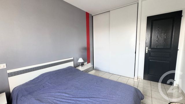 maison à vendre - 7 pièces - 150.78 m2 - CHANIERS - 17 - POITOU-CHARENTES - Century 21 Agence De L'Europe