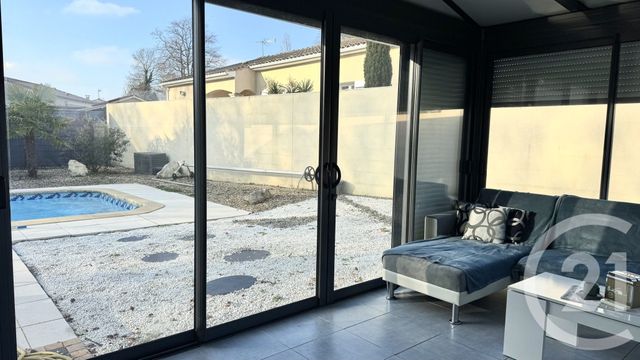 maison à vendre - 7 pièces - 150.78 m2 - CHANIERS - 17 - POITOU-CHARENTES - Century 21 Agence De L'Europe