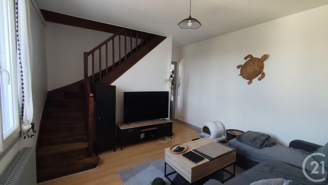 maison à vendre - 3 pièces - 63.5 m2 - SAINTES - 17 - POITOU-CHARENTES - Century 21 Agence De L'Europe