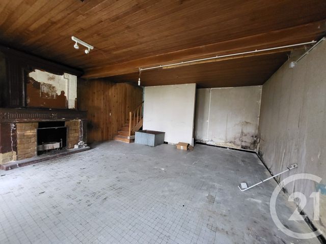 maison à vendre - 5 pièces - 144.0 m2 - ST CESAIRE - 17 - POITOU-CHARENTES - Century 21 Agence De L'Europe