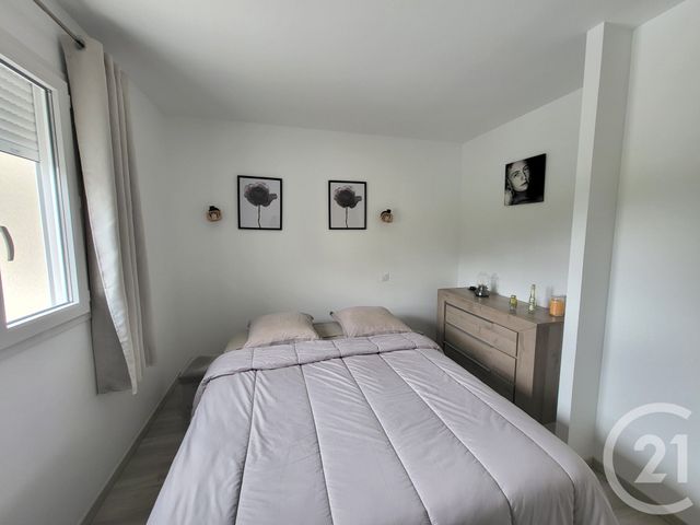 maison à vendre - 5 pièces - 99.0 m2 - SAINTES - 17 - POITOU-CHARENTES - Century 21 Agence De L'Europe