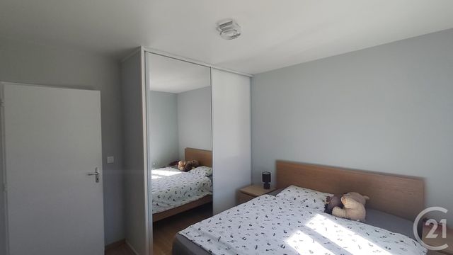 maison à vendre - 5 pièces - 144.0 m2 - SAINTES - 17 - POITOU-CHARENTES - Century 21 Agence De L'Europe