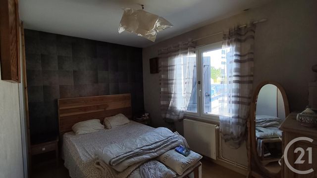 maison à vendre - 4 pièces - 101.0 m2 - FONTCOUVERTE - 17 - POITOU-CHARENTES - Century 21 Agence De L'Europe