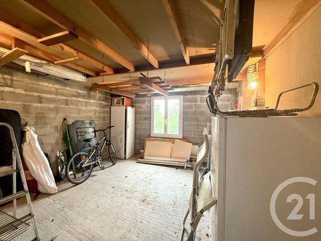 maison à vendre - 4 pièces - 111.3 m2 - SAINTES - 17 - POITOU-CHARENTES - Century 21 Agence De L'Europe