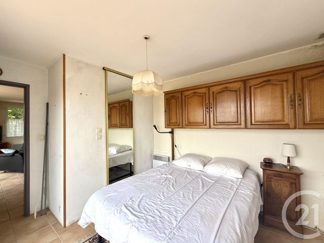 maison à vendre - 4 pièces - 111.3 m2 - SAINTES - 17 - POITOU-CHARENTES - Century 21 Agence De L'Europe