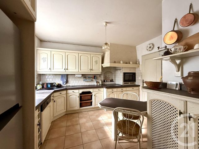maison à vendre - 4 pièces - 111.3 m2 - SAINTES - 17 - POITOU-CHARENTES - Century 21 Agence De L'Europe