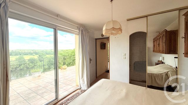 maison à vendre - 4 pièces - 111.3 m2 - SAINTES - 17 - POITOU-CHARENTES - Century 21 Agence De L'Europe