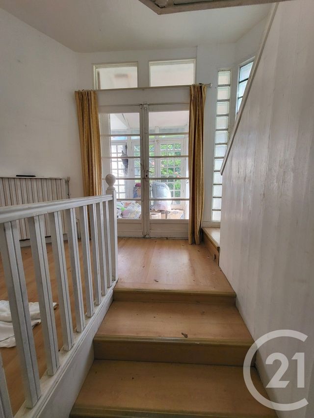 maison à vendre - 3 pièces - 109.0 m2 - SAINTES - 17 - POITOU-CHARENTES - Century 21 Agence De L'Europe