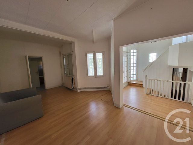 maison à vendre - 3 pièces - 109.0 m2 - SAINTES - 17 - POITOU-CHARENTES - Century 21 Agence De L'Europe