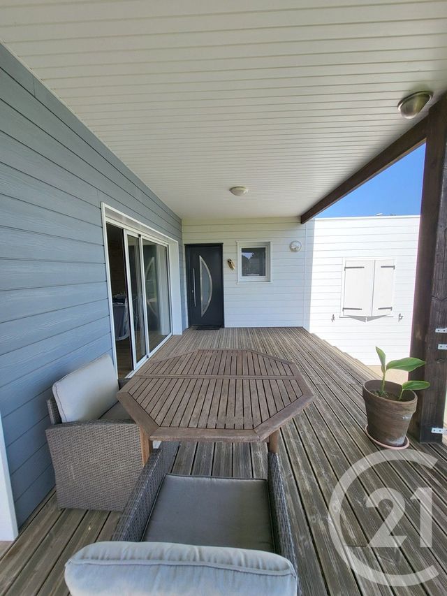 maison à vendre - 6 pièces - 151.0 m2 - BUSSAC SUR CHARENTE - 17 - POITOU-CHARENTES - Century 21 Agence De L'Europe