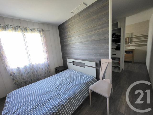 maison à vendre - 6 pièces - 151.0 m2 - BUSSAC SUR CHARENTE - 17 - POITOU-CHARENTES - Century 21 Agence De L'Europe