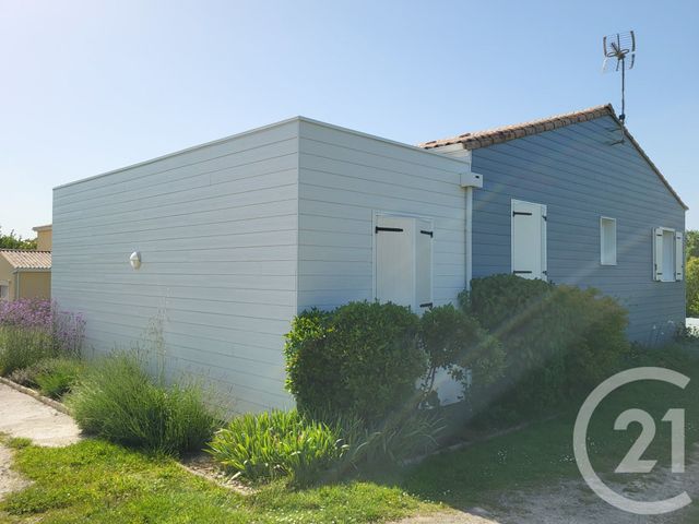 maison à vendre - 6 pièces - 151.0 m2 - BUSSAC SUR CHARENTE - 17 - POITOU-CHARENTES - Century 21 Agence De L'Europe