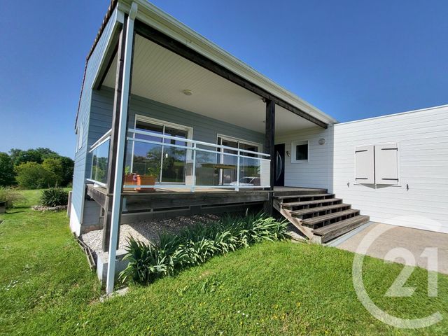 maison à vendre - 6 pièces - 151.0 m2 - BUSSAC SUR CHARENTE - 17 - POITOU-CHARENTES - Century 21 Agence De L'Europe