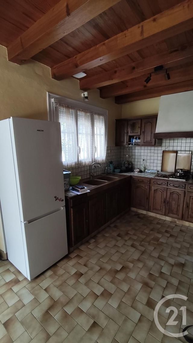 maison à vendre - 4 pièces - 77.0 m2 - SAINTES - 17 - POITOU-CHARENTES - Century 21 Agence De L'Europe