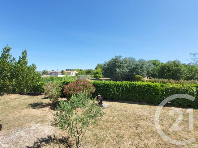 maison à vendre - 4 pièces - 94.36 m2 - CHANIERS - 17 - POITOU-CHARENTES - Century 21 Agence De L'Europe