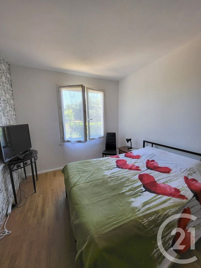 maison à vendre - 4 pièces - 94.36 m2 - CHANIERS - 17 - POITOU-CHARENTES - Century 21 Agence De L'Europe