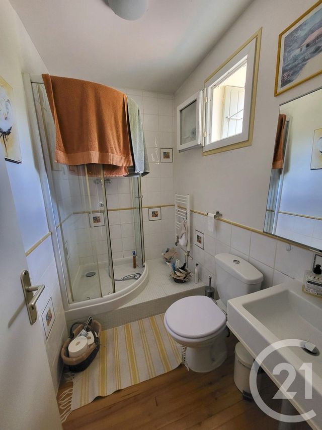 maison à vendre - 5 pièces - 164.7 m2 - CORME ROYAL - 17 - POITOU-CHARENTES - Century 21 Agence De L'Europe