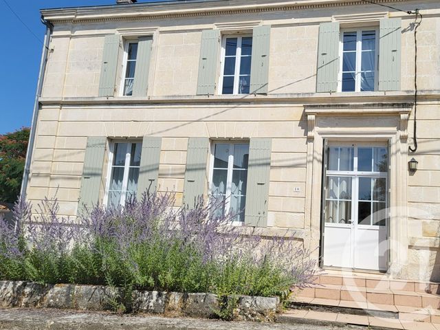 maison à vendre - 5 pièces - 164.7 m2 - CORME ROYAL - 17 - POITOU-CHARENTES - Century 21 Agence De L'Europe