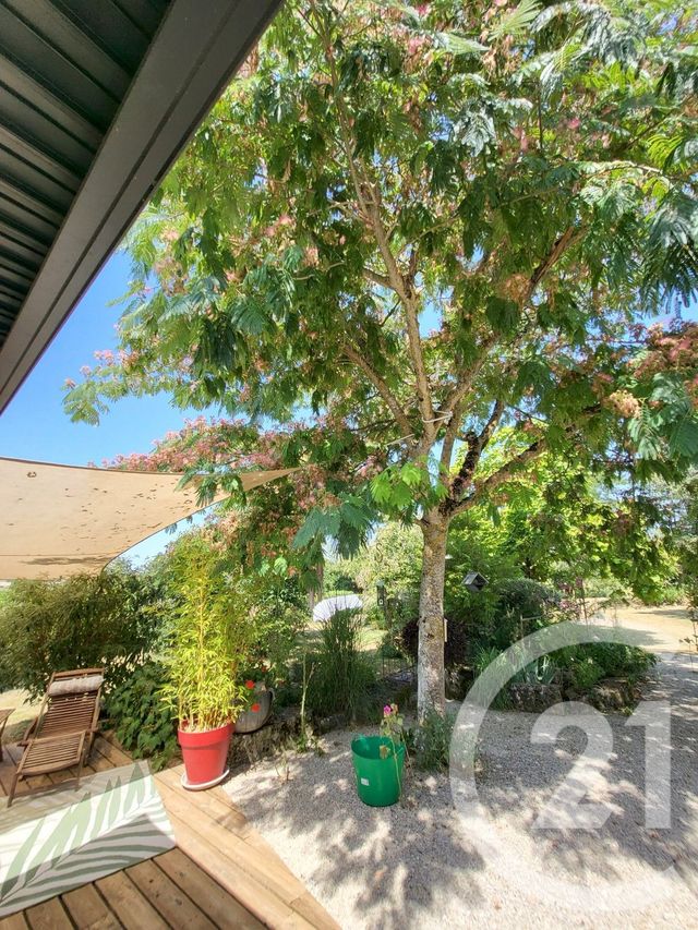 maison à vendre - 5 pièces - 164.7 m2 - CORME ROYAL - 17 - POITOU-CHARENTES - Century 21 Agence De L'Europe