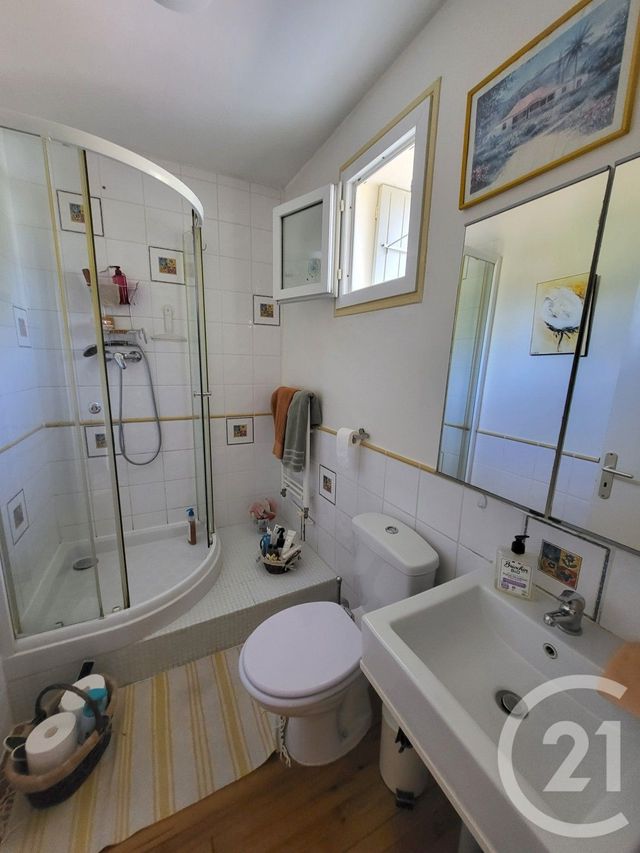 maison à vendre - 5 pièces - 164.7 m2 - CORME ROYAL - 17 - POITOU-CHARENTES - Century 21 Agence De L'Europe