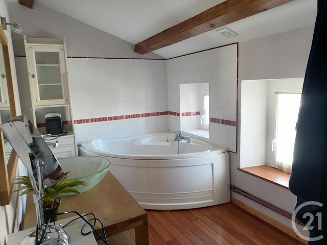 maison à vendre - 5 pièces - 148.88 m2 - CORME ROYAL - 17 - POITOU-CHARENTES - Century 21 Agence De L'Europe