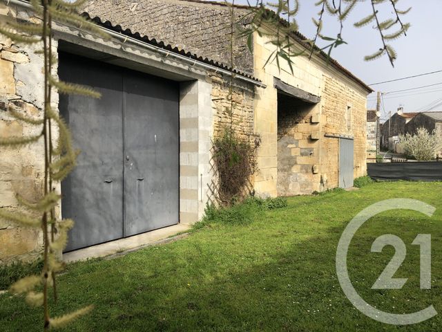 maison à vendre - 5 pièces - 148.88 m2 - CORME ROYAL - 17 - POITOU-CHARENTES - Century 21 Agence De L'Europe