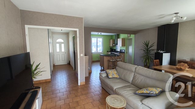 maison à vendre - 4 pièces - 91.0 m2 - SAINTES - 17 - POITOU-CHARENTES - Century 21 Agence De L'Europe