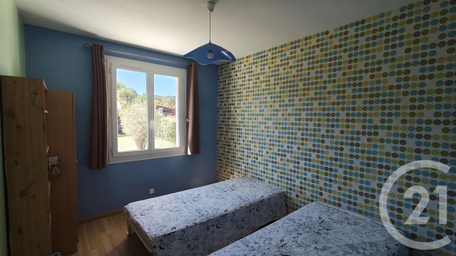 maison à vendre - 4 pièces - 91.0 m2 - SAINTES - 17 - POITOU-CHARENTES - Century 21 Agence De L'Europe