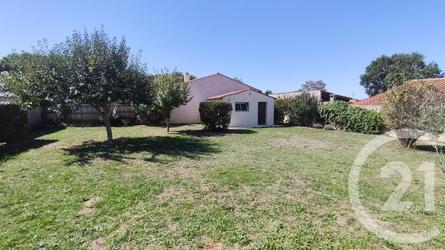 maison à vendre - 4 pièces - 91.0 m2 - SAINTES - 17 - POITOU-CHARENTES - Century 21 Agence De L'Europe