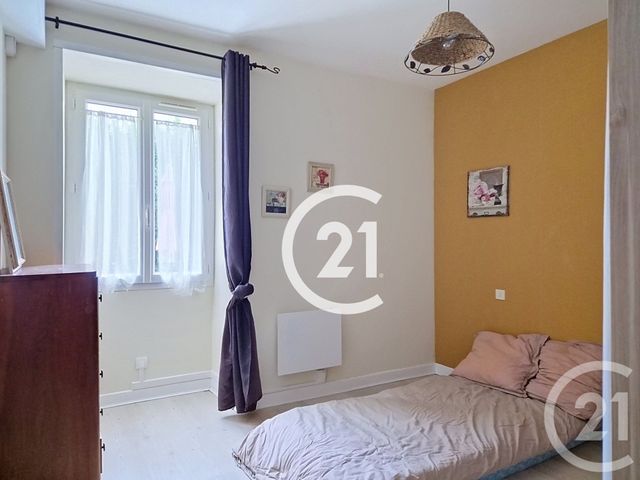 maison à vendre - 6 pièces - 171.0 m2 - CHANIERS - 17 - POITOU-CHARENTES - Century 21 Agence De L'Europe