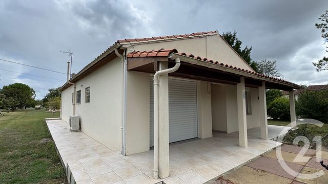 maison à vendre - 4 pièces - 87.9 m2 - LES GONDS - 17 - POITOU-CHARENTES - Century 21 Agence De L'Europe