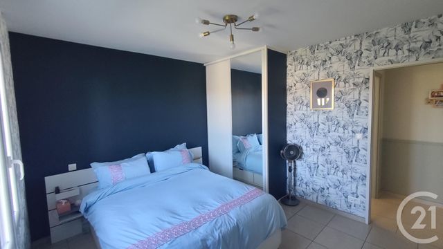 maison à vendre - 5 pièces - 144.0 m2 - SAINTES - 17 - POITOU-CHARENTES - Century 21 Agence De L'Europe