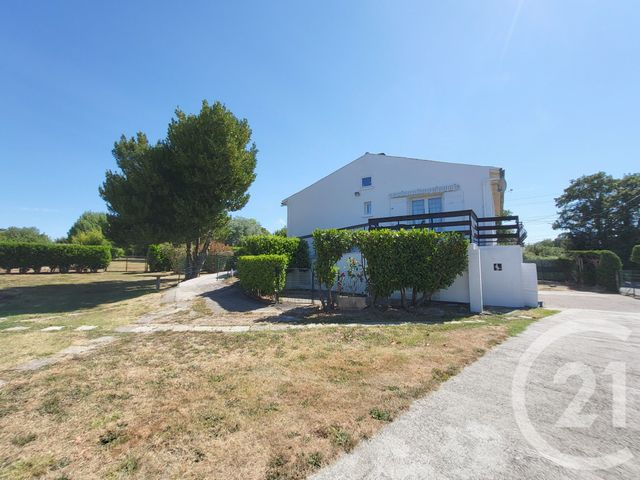 maison à vendre - 4 pièces - 94.36 m2 - CHANIERS - 17 - POITOU-CHARENTES - Century 21 Agence De L'Europe
