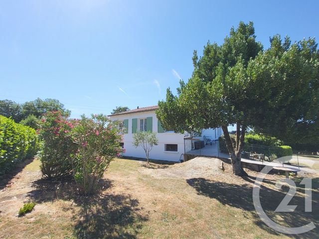maison à vendre - 4 pièces - 94.36 m2 - CHANIERS - 17 - POITOU-CHARENTES - Century 21 Agence De L'Europe